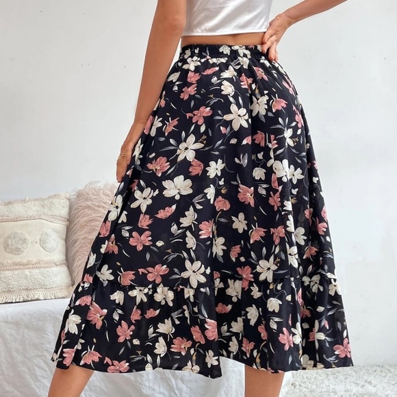 05 Boho Floral Print Ruffle Skirt - Picture 3 of 4